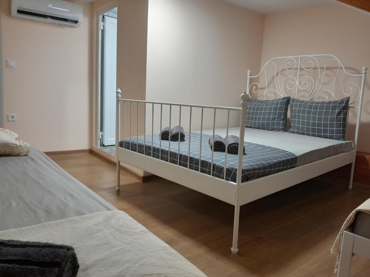 Hancho Sevenups - Kapana Plovdiv Center Exteriör bild